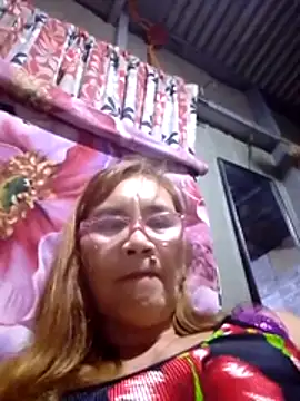 SexyHottMom online show from October 18, 2025, 1:34 pm