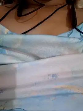 Queen Nora online show from May 24, 2026, 11:48 am