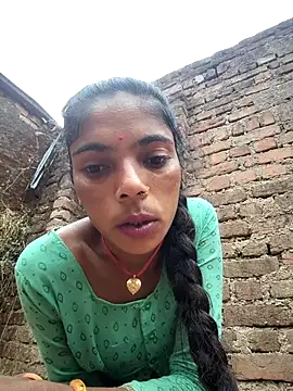 Sonam mehta online show from December 3, 2025, 1:24 am