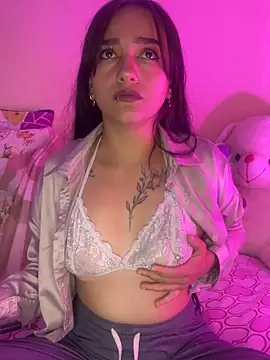 Snapshot of MiaRousexxx_ chatting on October 14, 2025, 1:39 am MiaRousexxx online show from October 14, 2025, 1:39 am