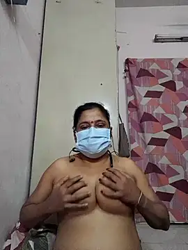 mature mimi online show from February 10, 2026, 10:30 am