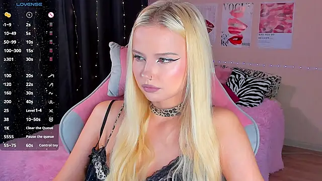 murmiace online show from October 9, 2025, 7:17 am