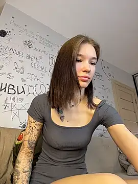 AsyaMiller online show from December 2, 2025, 6:47 pm