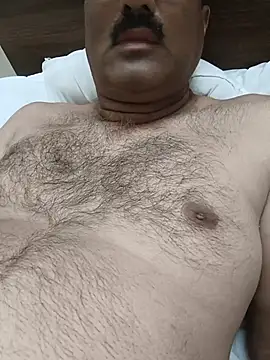 moonflower25 online show from July 5, 2026, 12:23 pm