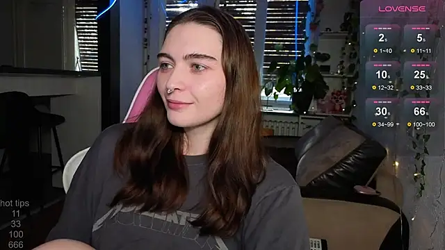 Snapshot of dorfmatratze__ chatting on November 20, 2025, 6:57 am dorfmatratze online show from November 20, 2025, 6:57 am