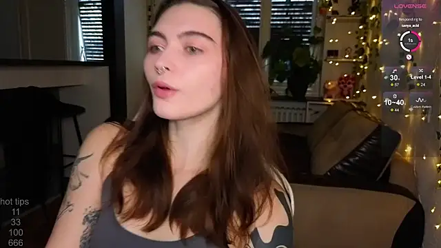 Snapshot of dorfmatratze__ chatting on November 28, 2025, 8:17 am dorfmatratze online show from November 28, 2025, 8:17 am