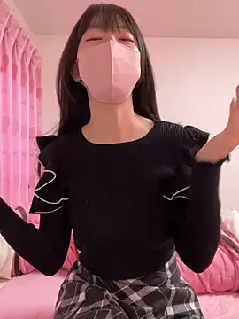 Snapshot of aonyan_7 chatting on February 9, 2026, 11:42 pm aonyan 7 online show from February 9, 2026, 11:42 pm