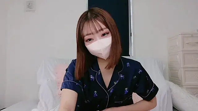 Rina 72 online show from October 8, 2025, 1:25 am