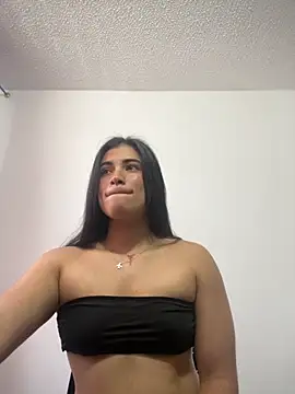 alice shyness online show from November 12, 2025, 2:06 pm