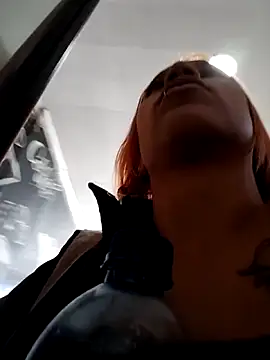 Zoe73  online show from October 21, 2025, 3:35 pm