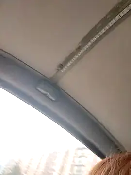 Zoe73  online show from October 24, 2025, 6:37 pm