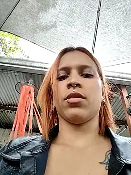 Zoe73  online show from October 29, 2025, 6:53 pm