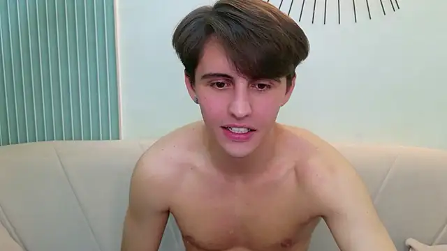 Snapshot of Jefrey_Carter chatting on July 7, 2026, 9:19 pm Jefrey Carter online show from July 7, 2026, 9:19 pm