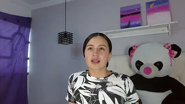 Zaaida  online show from November 6, 2025, 1:34 pm