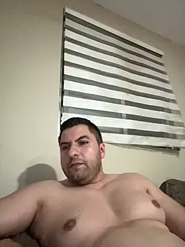 Snapshot of raulgzz4 chatting on May 19, 2026, 4:52 am raulgzz4 online show from May 19, 2026, 4:52 am