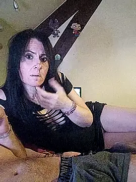 Sosso19squirt online show from May 8, 2026, 10:37 pm