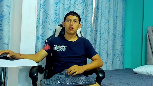 Felipe Gonzales online show from September 28, 2025, 12:43 pm