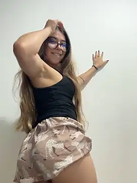 Caitlin Cat online show from October 5, 2025, 3:05 am