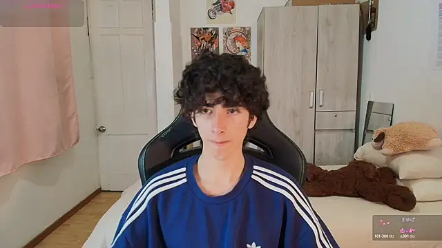 Nude Boy18 online show from April 20, 2026, 12:46 am