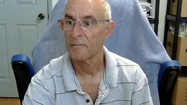 funone1999 online show from April 14, 2026, 11:55 pm