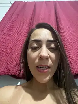 lucioliveira online show from November 3, 2025, 3:19 am