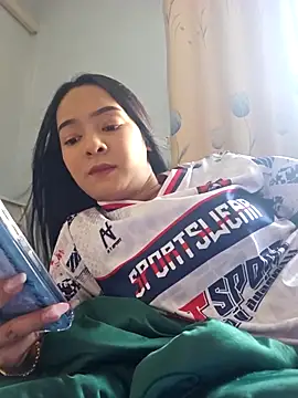 Natural Asian Girl online show from November 15, 2025, 6:44 am