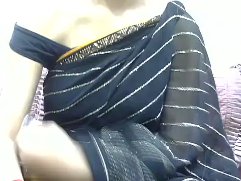 VNDANA  online show from April 21, 2026, 11:49 am