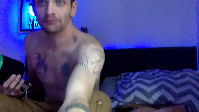 Daddyrabbit117 online show from April 2, 2026, 7:55 pm