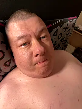 Tornado2007 online show from November 29, 2025, 7:50 pm