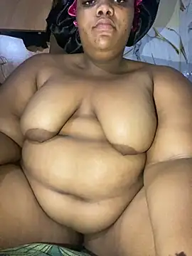 chubbybbw18 online show from October 15, 2025, 7:47 pm