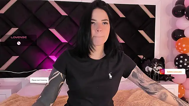 Snapshot of kate_cass chatting on October 20, 2025, 3:40 am kate cass online show from October 20, 2025, 3:40 am