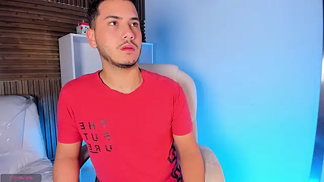 Snapshot of Axel_grey_ chatting on September 16, 2025, 12:17 pm Axel grey online show from September 16, 2025, 12:17 pm