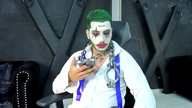 Snapshot of Axel_grey_ chatting on October 30, 2025, 12:45 am Axel grey online show from October 30, 2025, 12:45 am