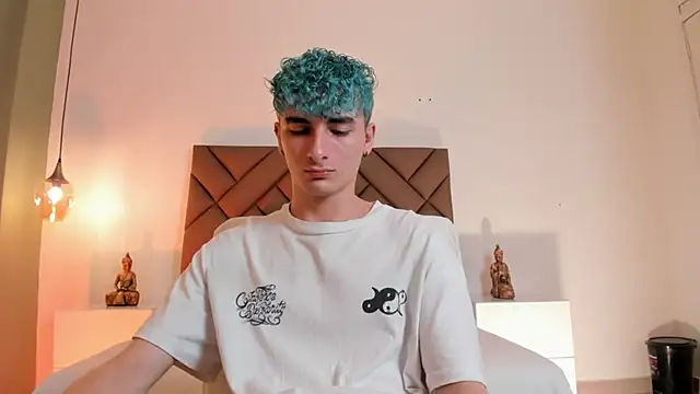 JaydenVillalobos online show from October 3, 2025, 1:08 pm