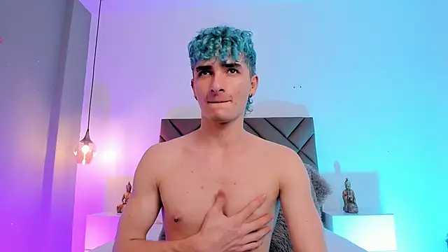 JaydenVillalobos online show from October 4, 2025, 6:06 pm