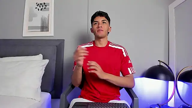 Tylerffoxx online show from January 31, 2026, 8:18 pm