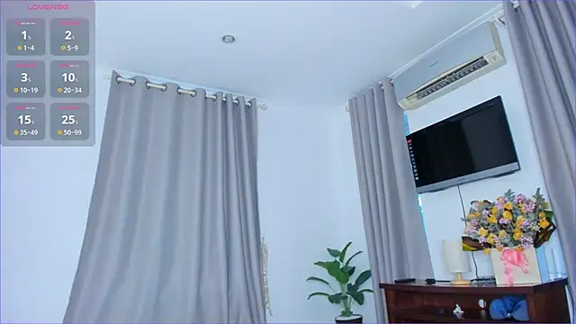 Snapshot of Amy_Loveme chatting on November 8, 2025, 12:22 am Amy Loveme online show from November 8, 2025, 12:22 am