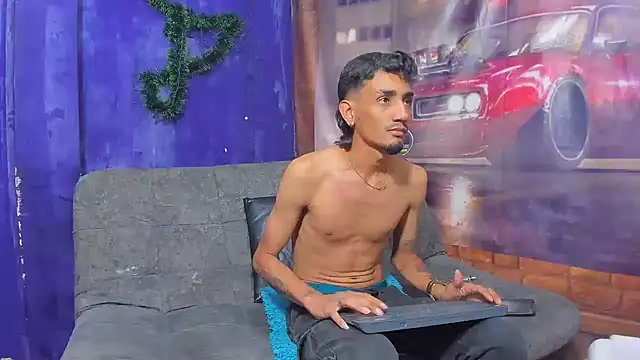 Snapshot of Sexvergon_26 chatting on February 9, 2026, 5:22 am Sexvergon 26 online show from February 9, 2026, 5:22 am