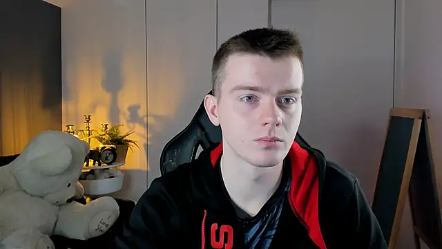 Happydeimos online show from November 22, 2025, 9:36 pm