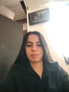 Snapshot of NatashaRose18 chatting on October 28, 2025, 8:55 pm NatashaRose18 online show from October 28, 2025, 8:55 pm