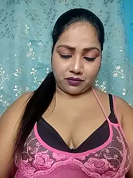 hornypriya696 online show from November 17, 2025, 4:46 pm