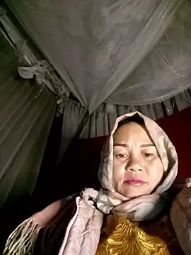 MaiHoa69 online show from January 11, 2026, 12:43 pm