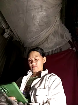 MaiHoa69 online show from March 25, 2026, 2:12 pm