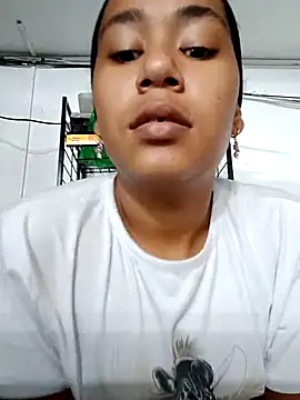 Snapshot of Shanel_69 chatting on December 1, 2025, 12:48 am Shanel 69 online show from December 1, 2025, 12:48 am