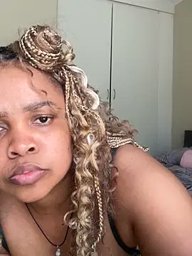 Snapshot of XXXquisiteVixen chatting on November 12, 2025, 8:59 am XXXquisiteVixen online show from November 12, 2025, 8:59 am