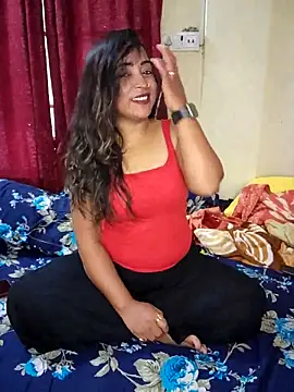 Snapshot of Hotbhabi305 chatting on October 29, 2025, 4:26 am Hotbhabi305 online show from October 29, 2025, 4:26 am