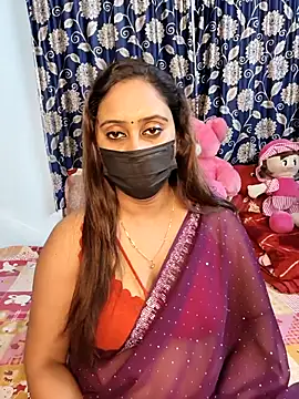 Cute-lusi online show from December 17, 2025, 11:22 pm