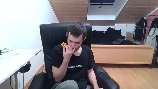 Bez3ybik online show from October 28, 2025, 12:14 am