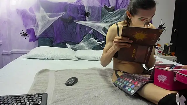 shantala nastasiia online show from October 28, 2025, 12:30 pm