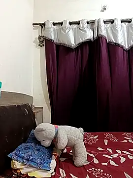 MEERAcle online show from March 16, 2026, 4:33 pm